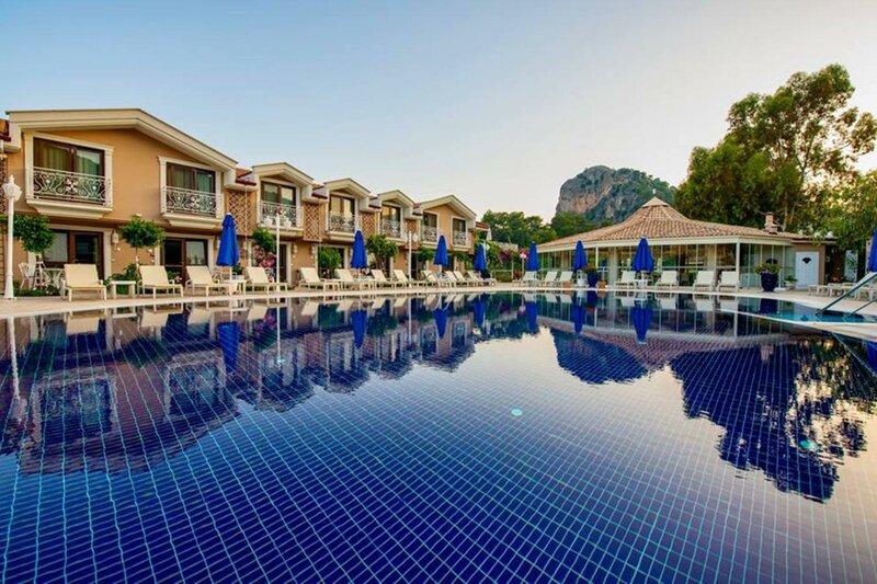 Гостиница Dalyan Resort в Дальяне