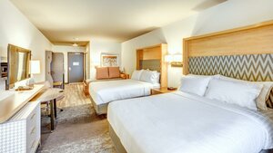 Гостиница Holiday Inn & Suites Bellingham, an Ihg Hotel