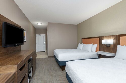 Гостиница Hampton Inn & Suites Harrisburg/North, Pa в Гаррисберге
