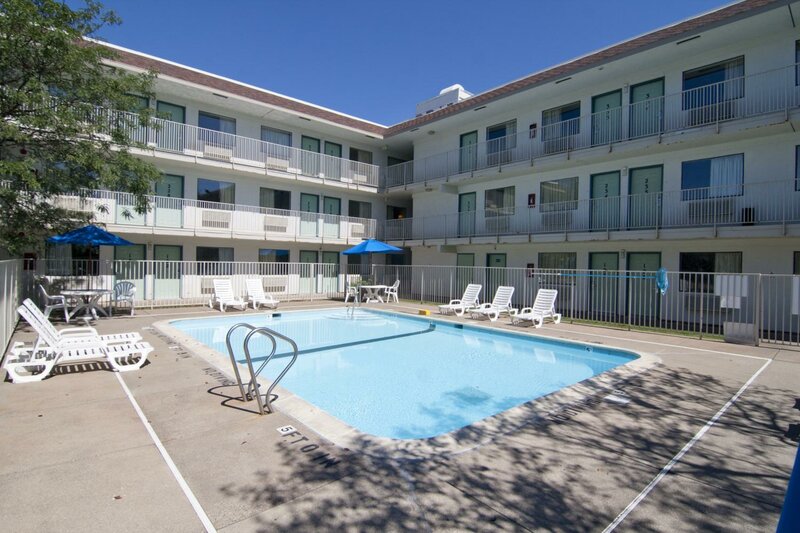 Гостиница Motel 6 Roseville, Mn - Minneapolis North