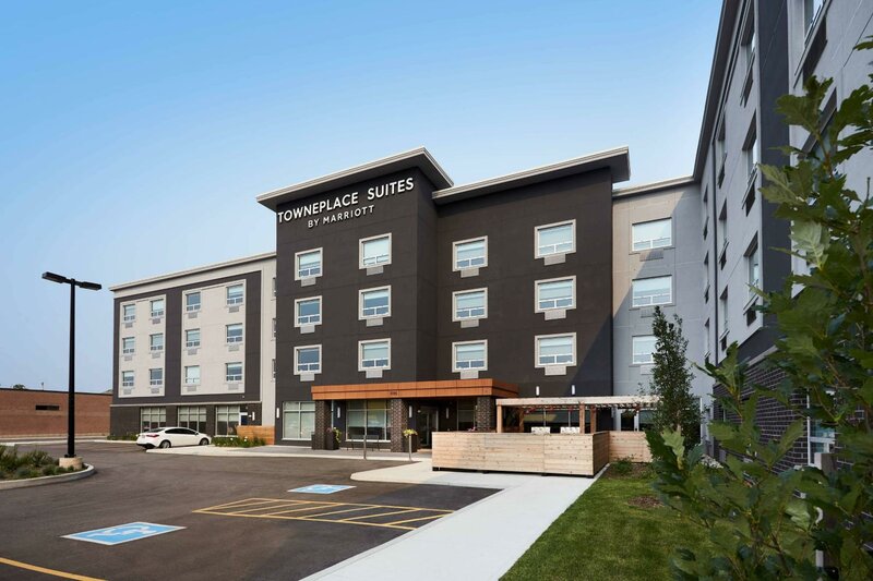 Гостиница TownePlace Suites by Marriott Hamilton