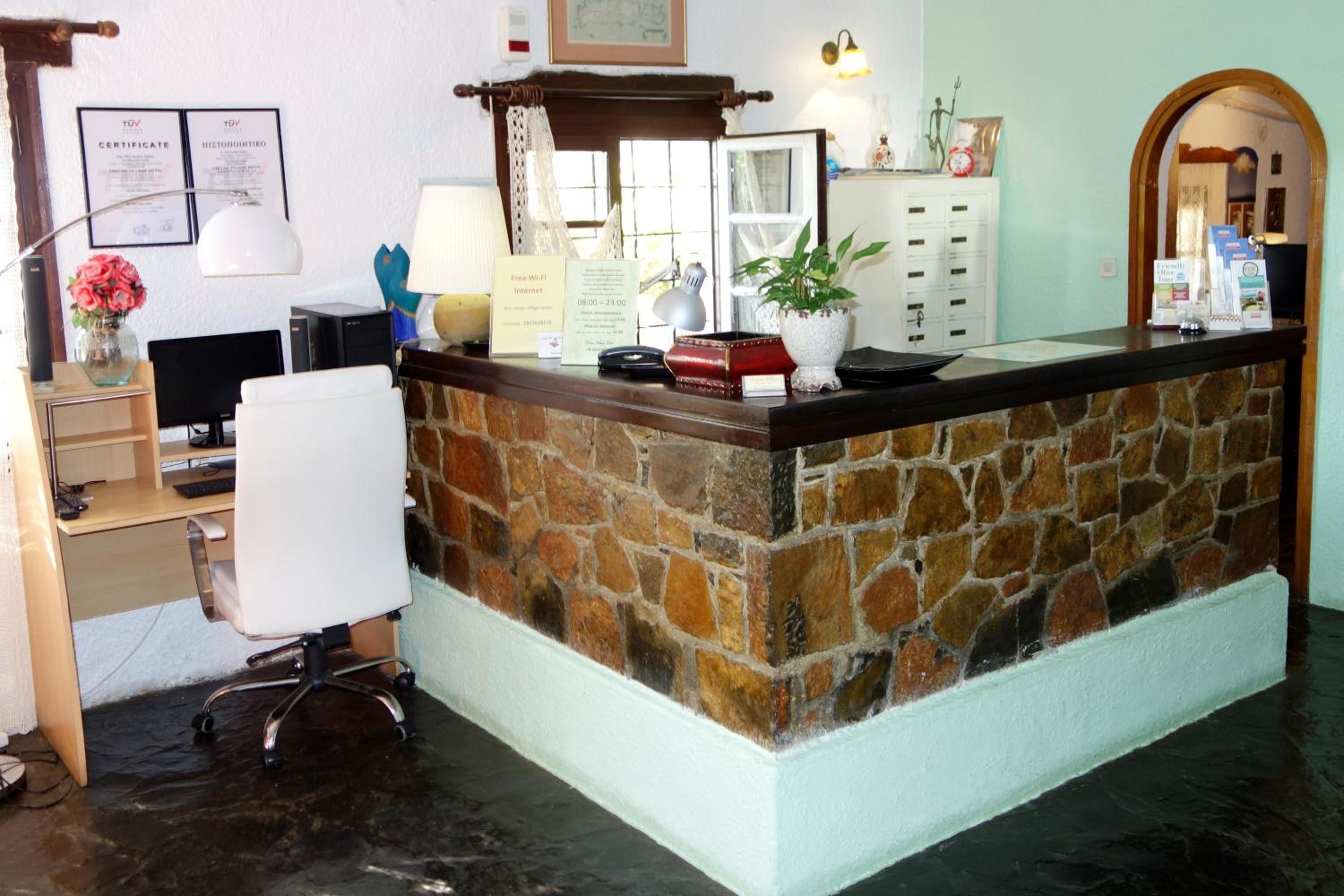 Фото Cretan Village Hotel