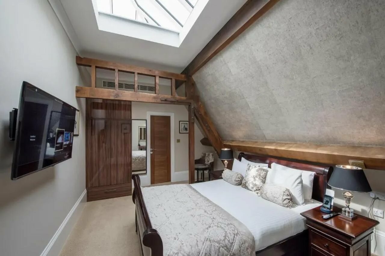 Фото Lansbury Heritage Hotel