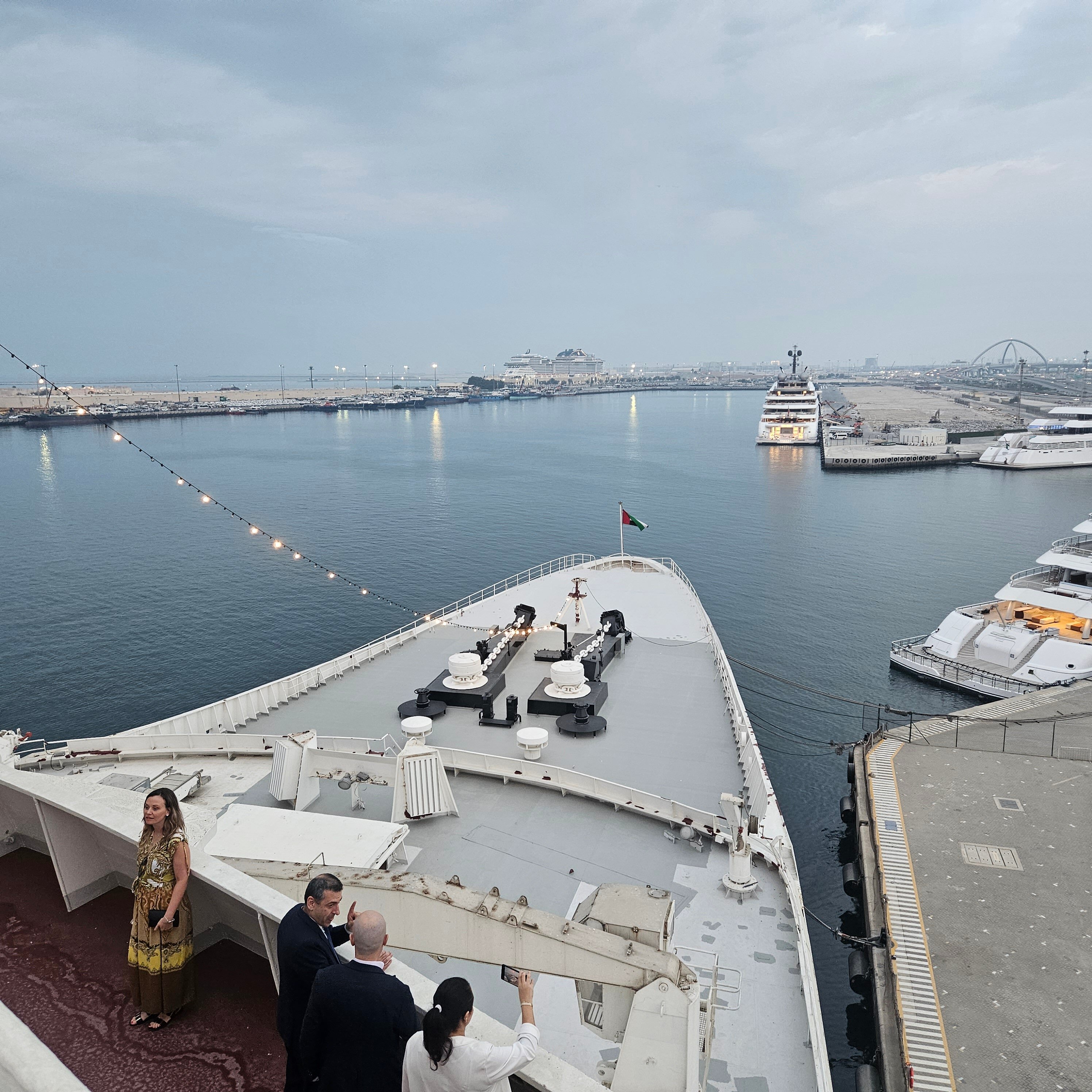 Фото Queen Elizabeth 2