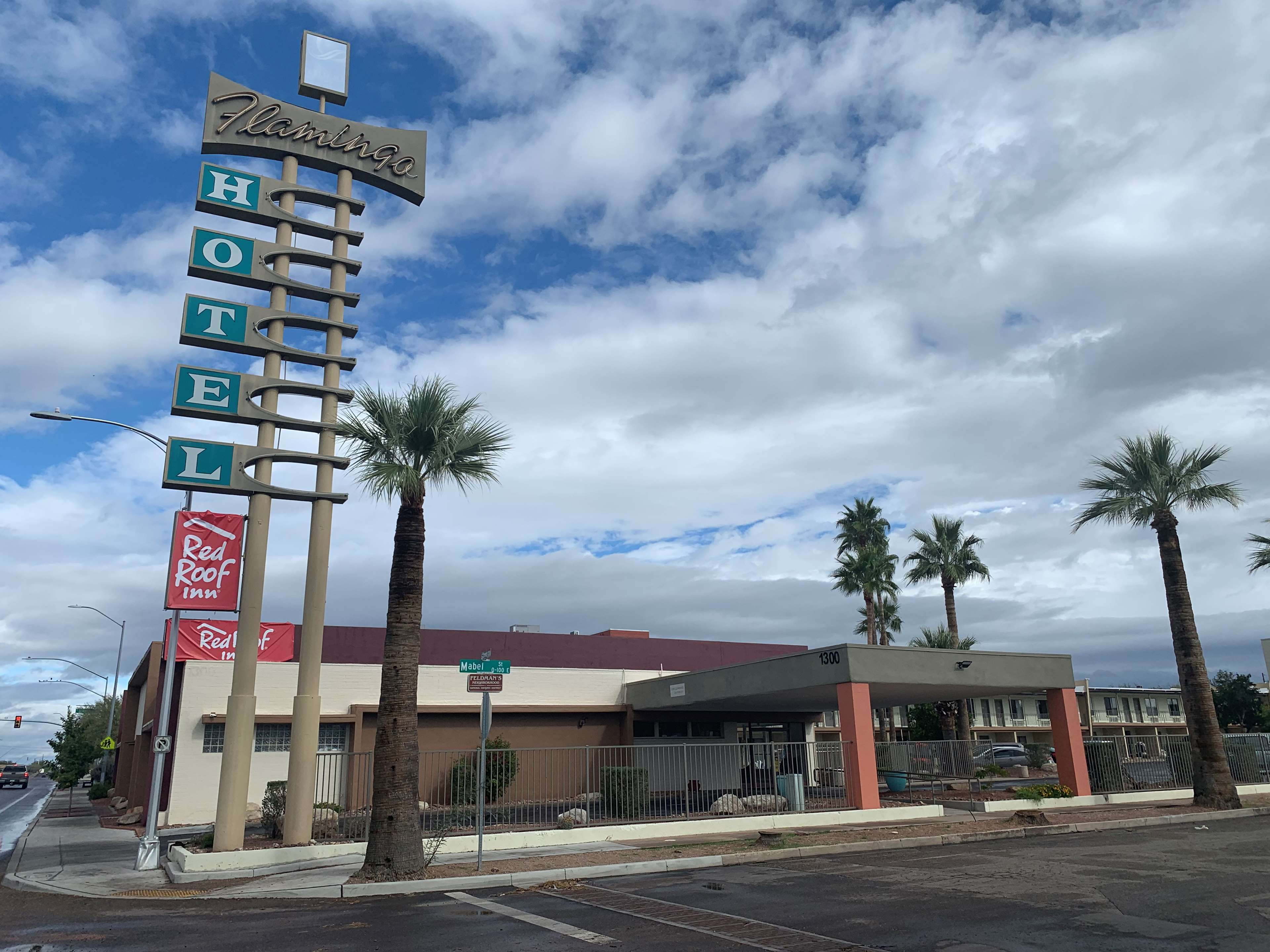Фото Red Roof Inn Tucson Downtown – University