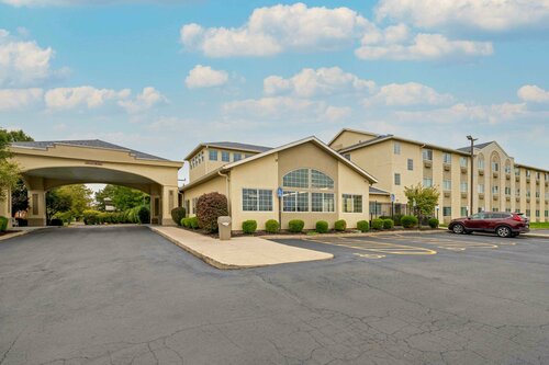 Гостиница Comfort Suites в Колумбусе
