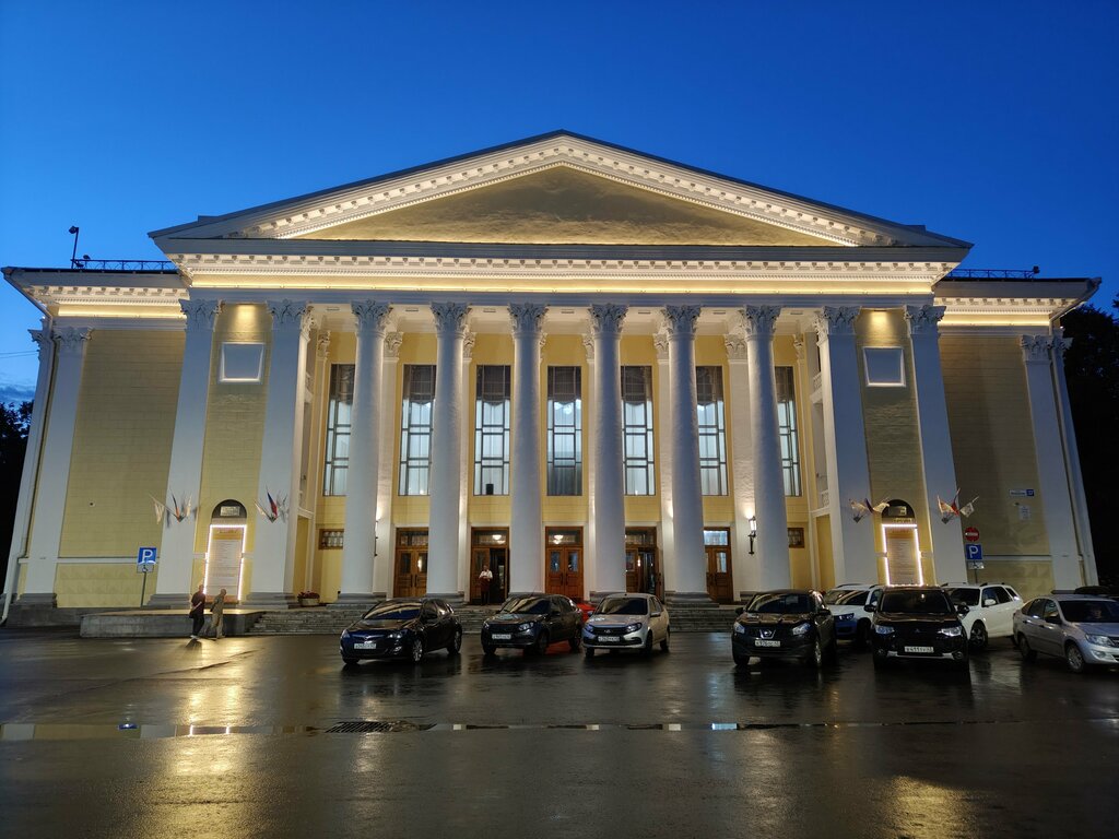 Theatre Kirov Regional Drama Theater named after S. M. Kirov, Kirov, photo