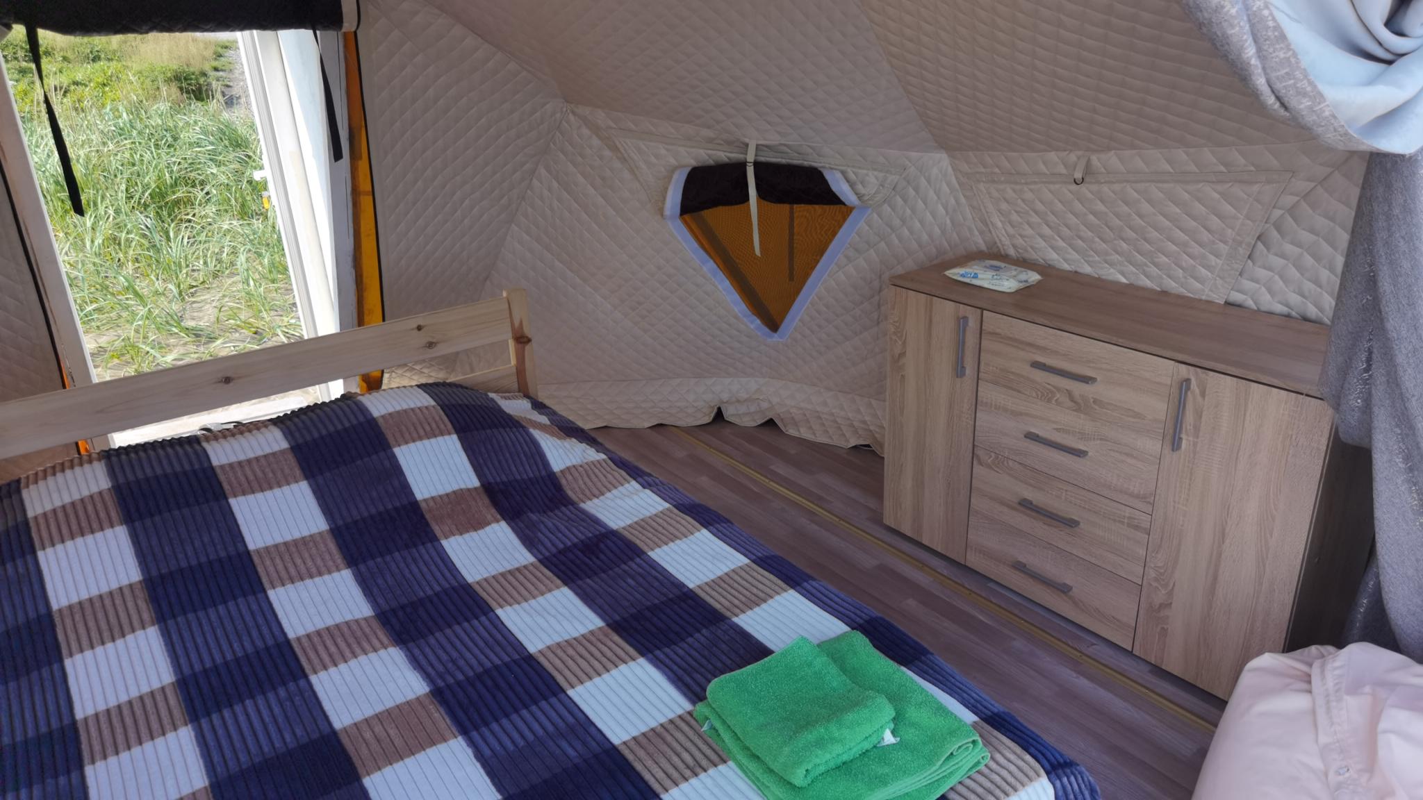 Фото Чёрный Остров