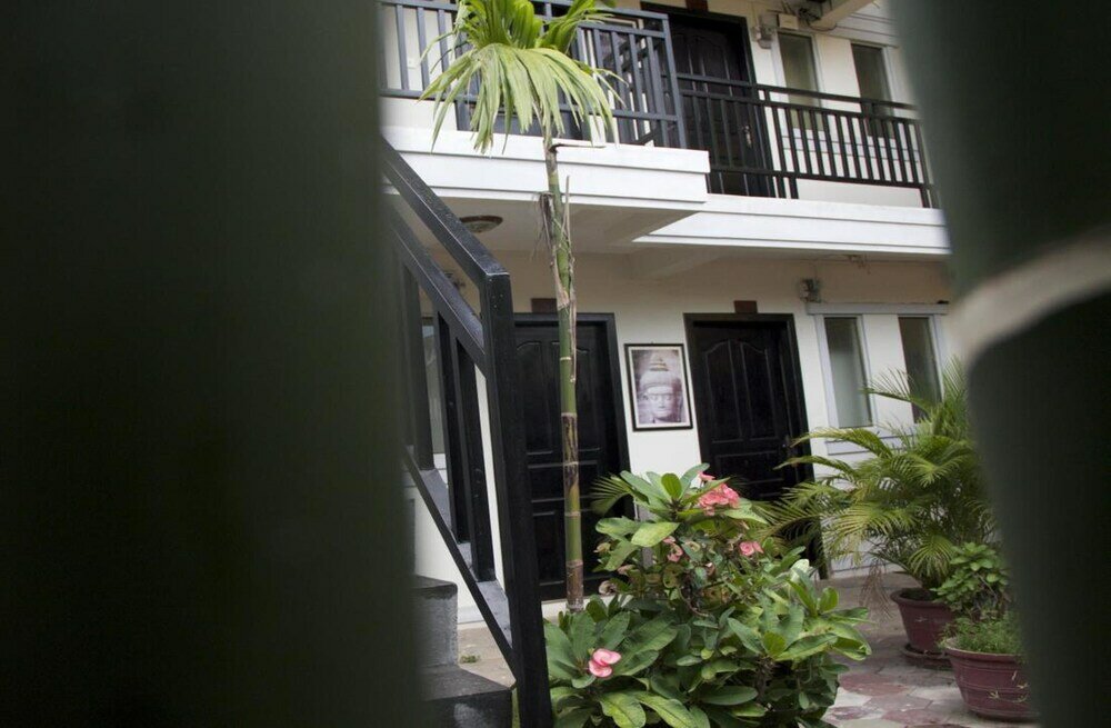 Фото Palm Garden Lodge