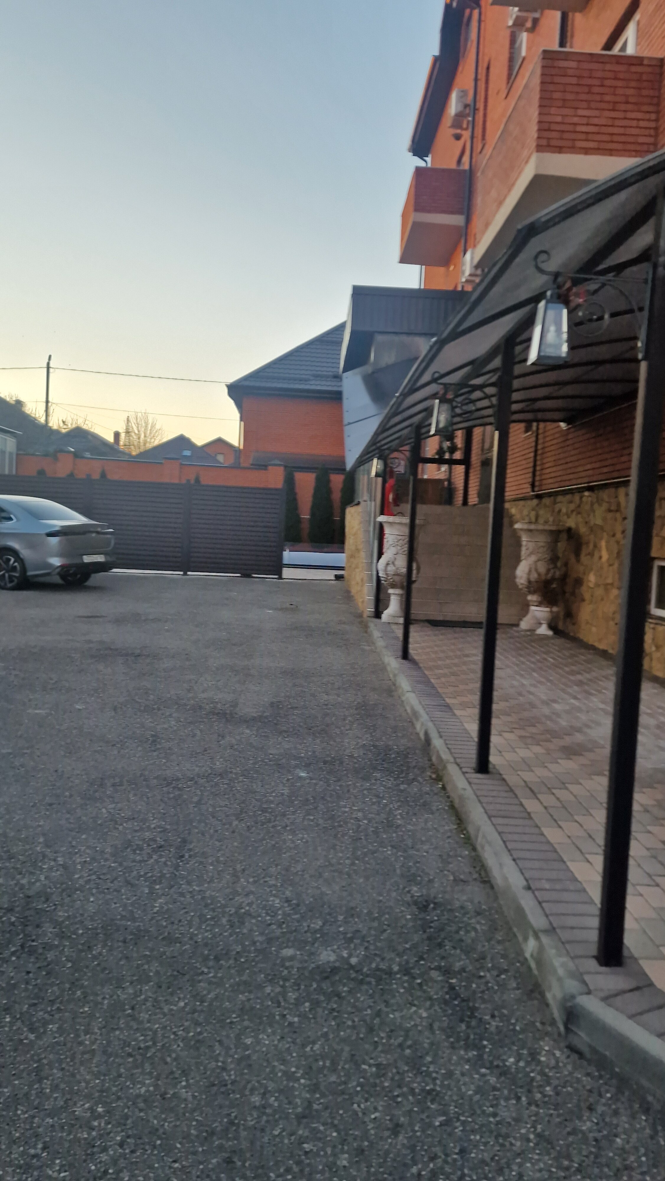 Фото У Грека