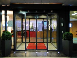 Гостиница Sorell Hotel Ador