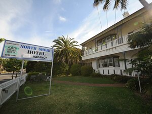 Гостиница The North Shore Hotel