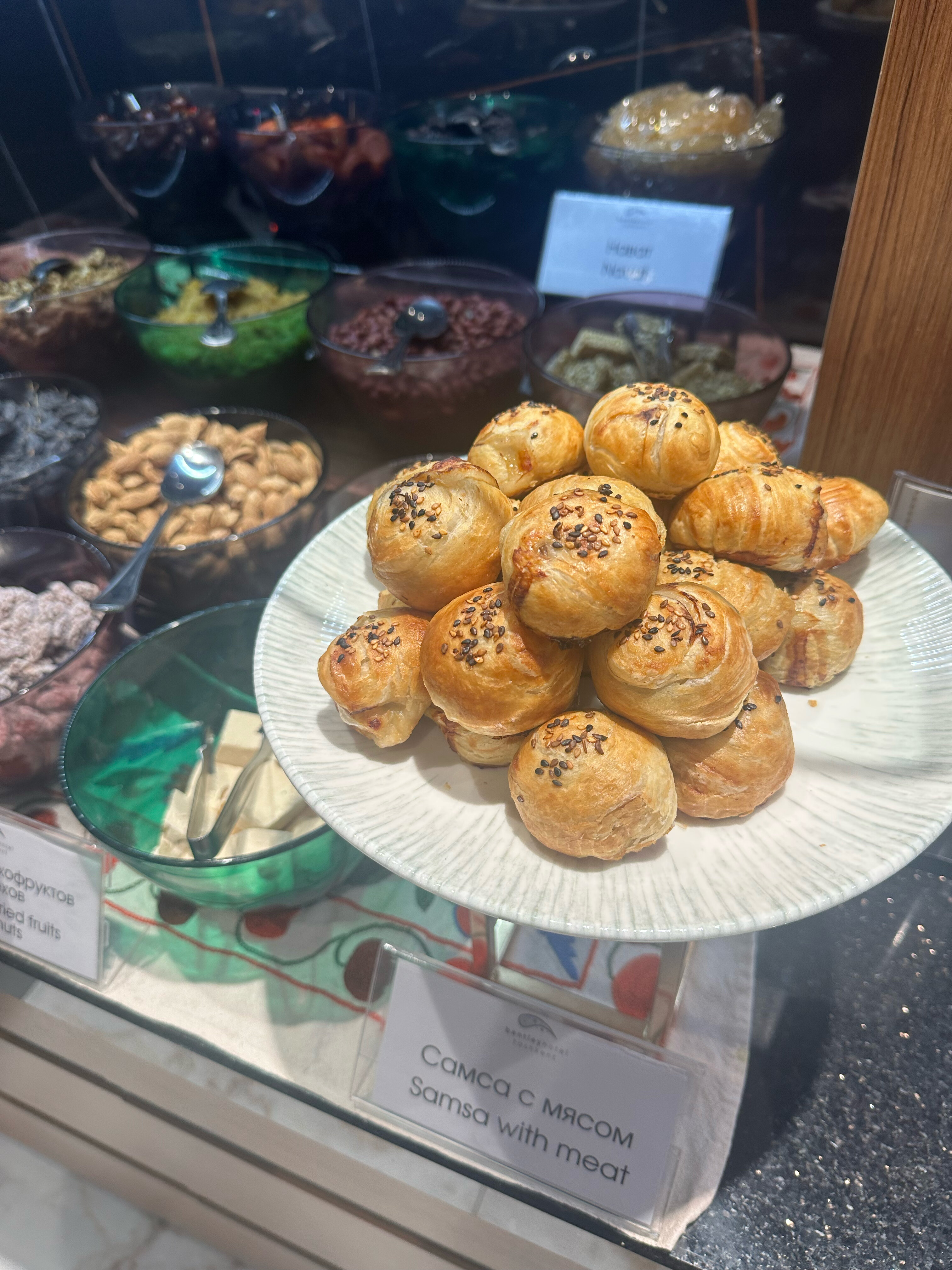 Фото Bentley Hotel Tashkent