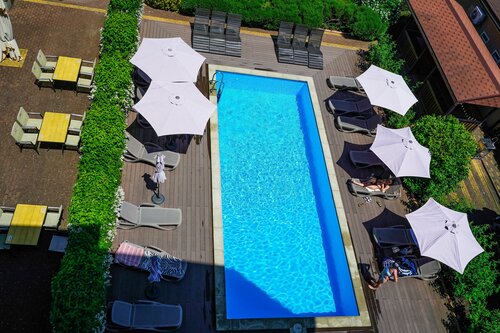 Гостиница Черноморье в Небуге