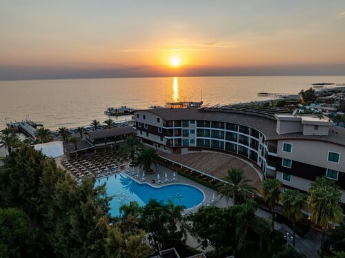 Гостиница Quattro Family Club Dem Hotel в Конаклы