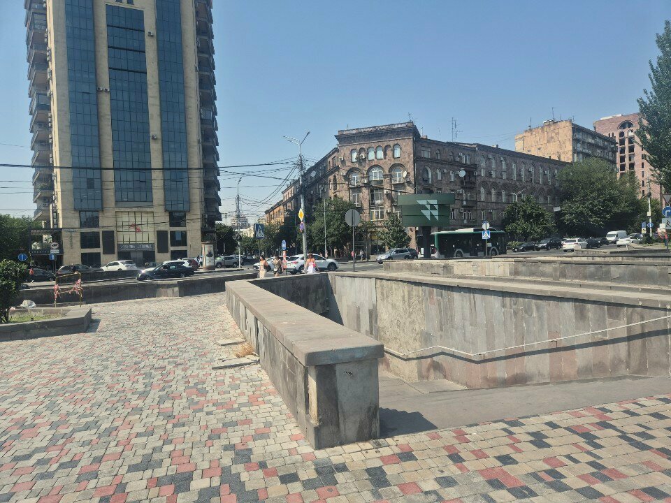 Wigs, hairpieces Шарфы и парики, Yerevan, photo