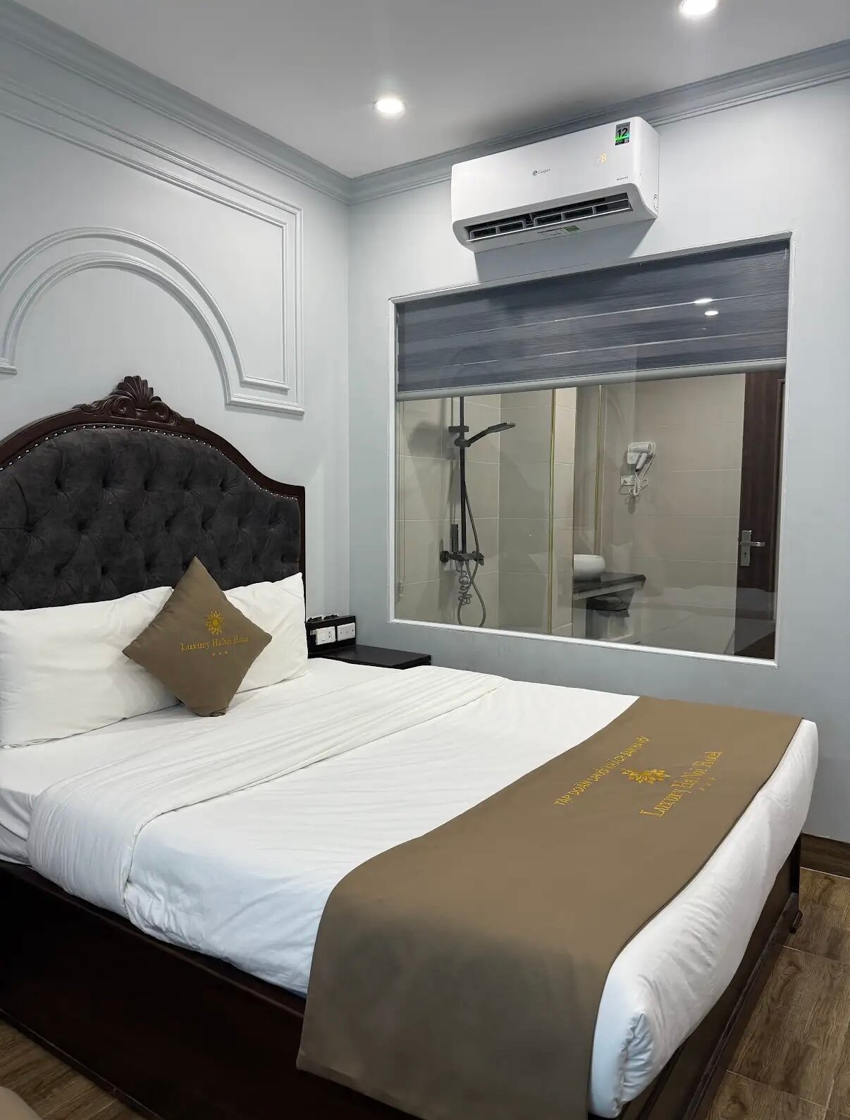 Фото Luxury Hotel