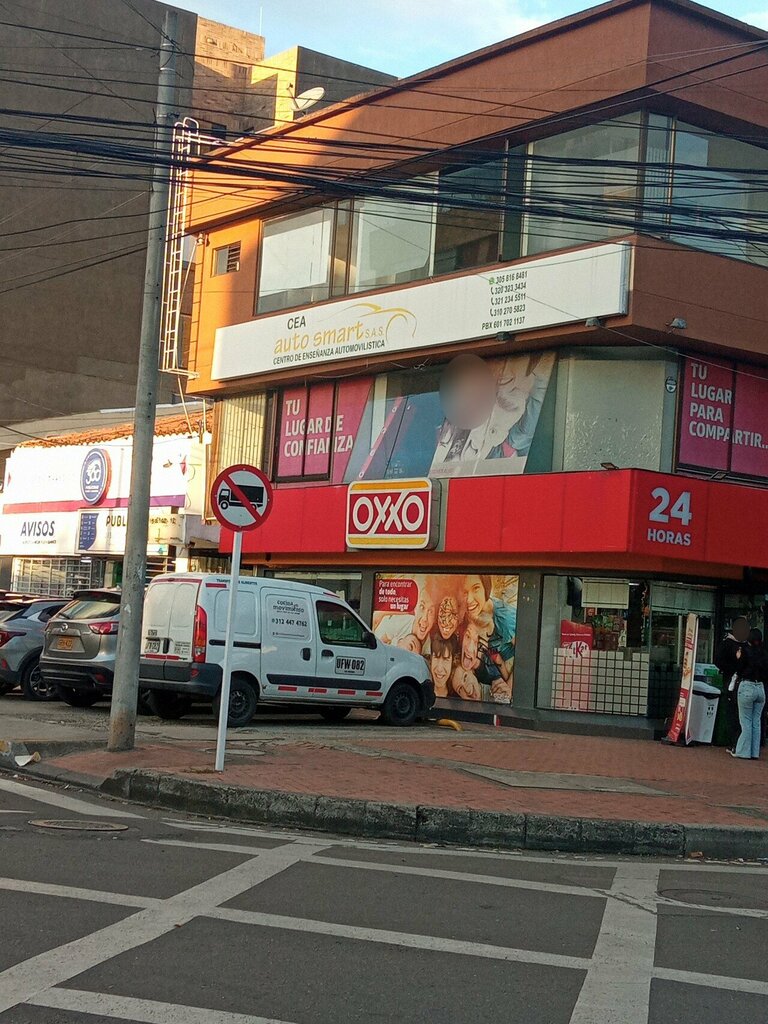 Driving school Cea Inteligente Auto Smart, Bogota, photo