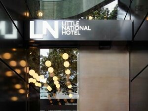 Гостиница Little National Hotel Sydney