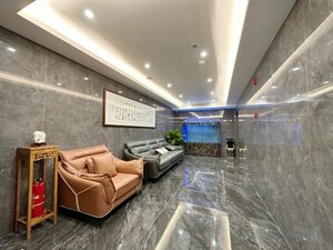 Jiazhou Yunshe (Building 1, 50 meters east of the Entrance/Exit of Baxiandong Ecological Parking Lot, No. 17 Lingyun Road), hotel
