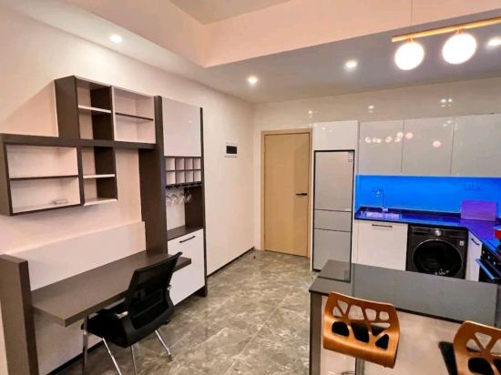 Фото Elizabeth Golf Apartment