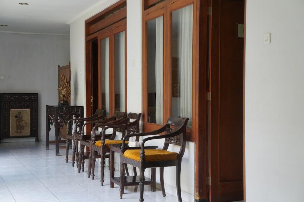 Фото Hotel Kirana