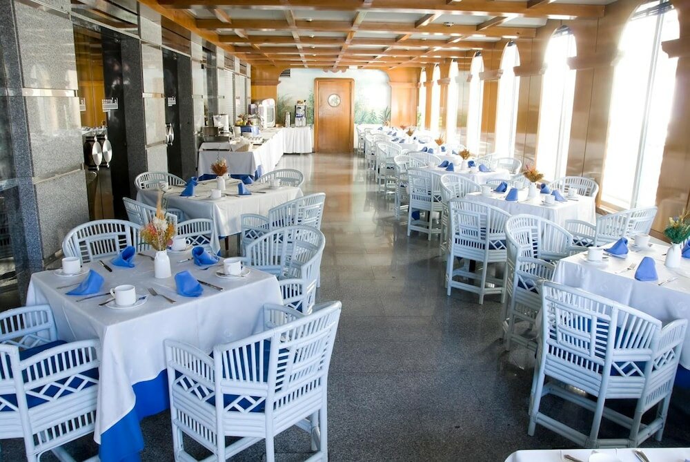 Фото Hotel Ar Los Arcos