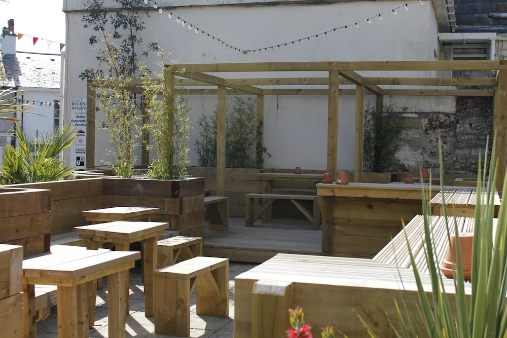 Фото Eyre Court Hotel