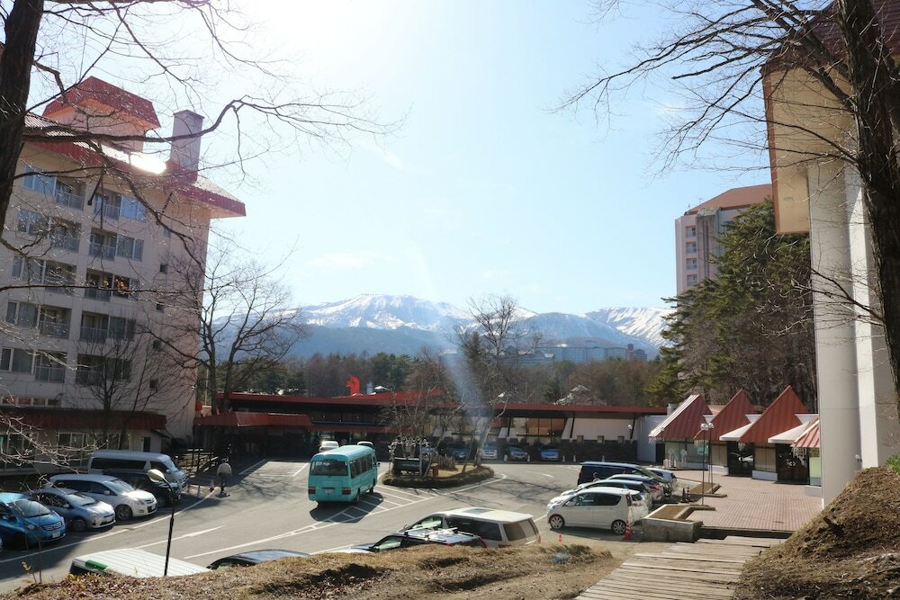 Фото Kusatsu Onsen Hotel Village
