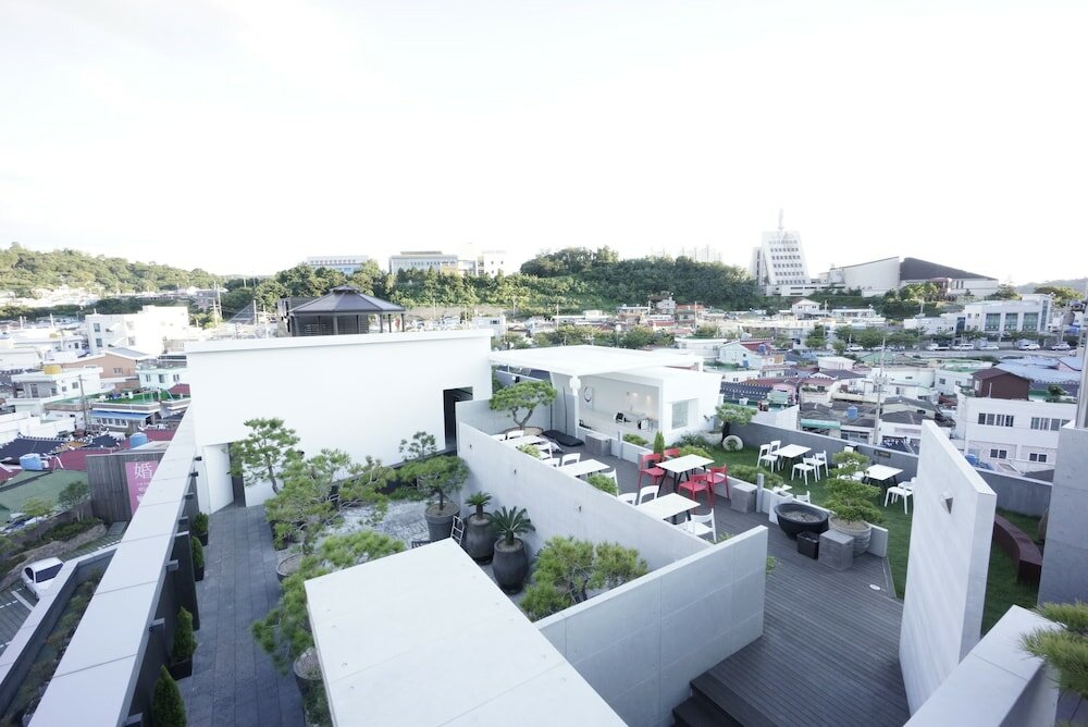 Фото Matthieu Yeosu