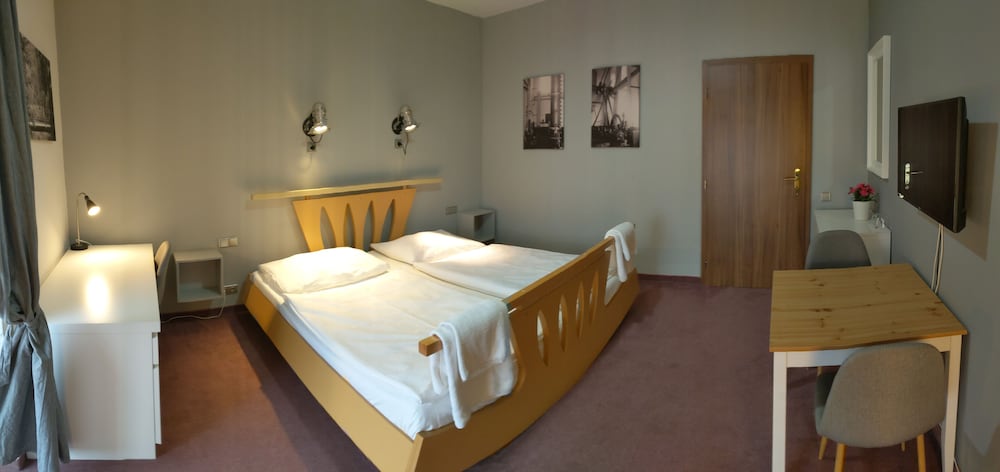 Фото Hotel Antoň