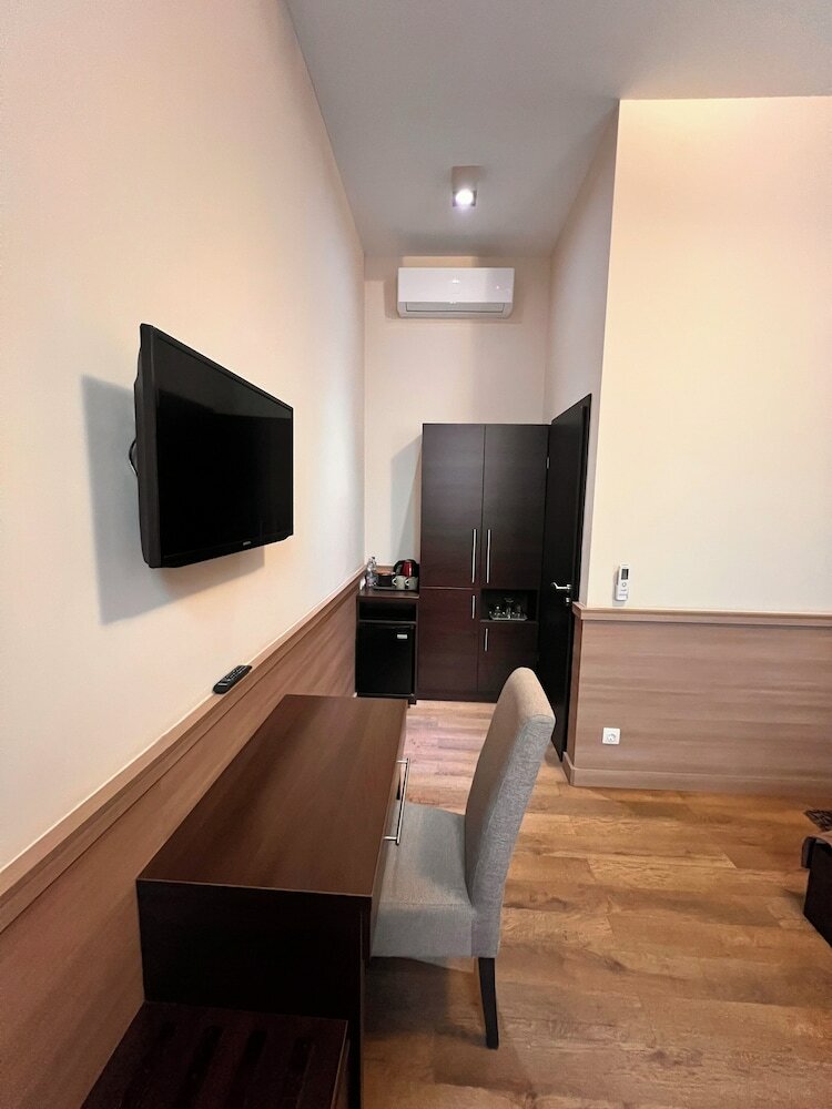 Фото Central Hotel 21