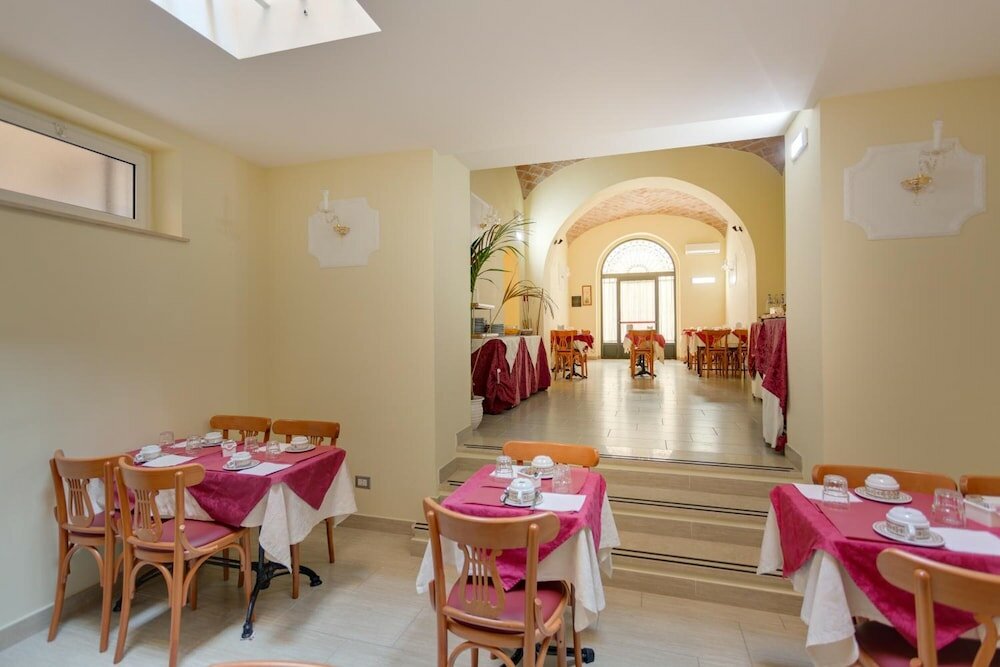 Фото Hotel RomAntica