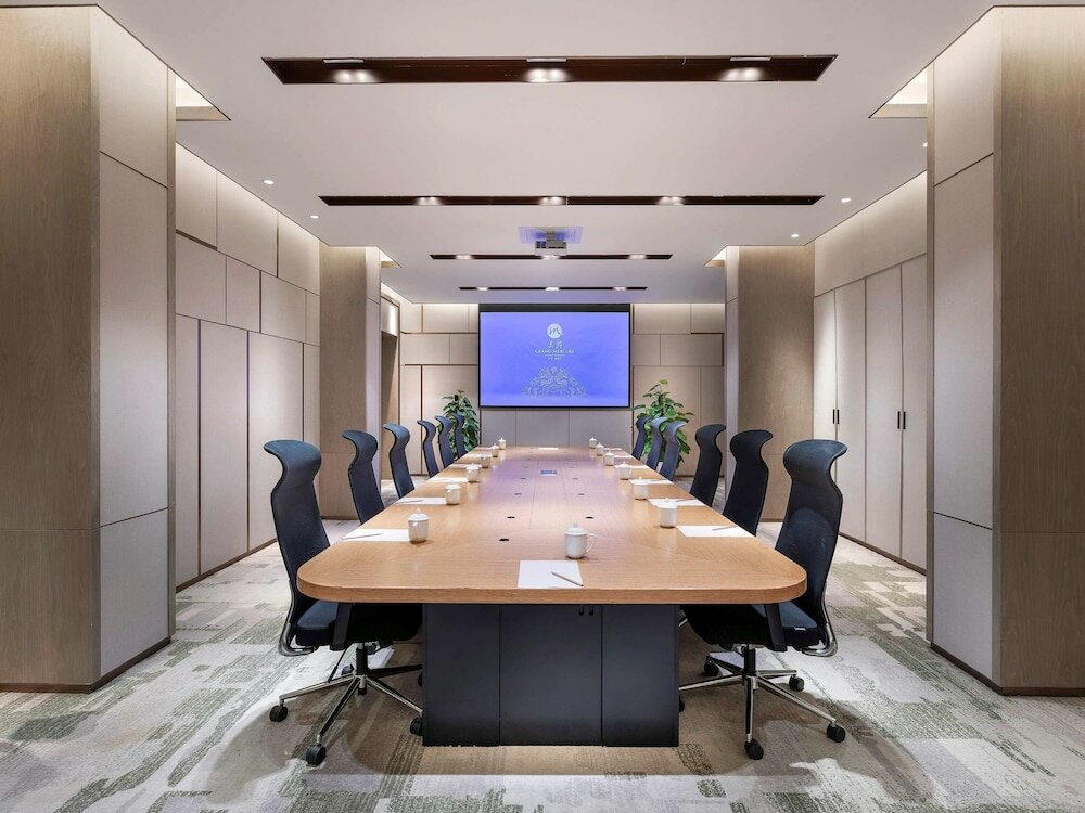 Фото Grand Mercure Wuhan Qiaokou