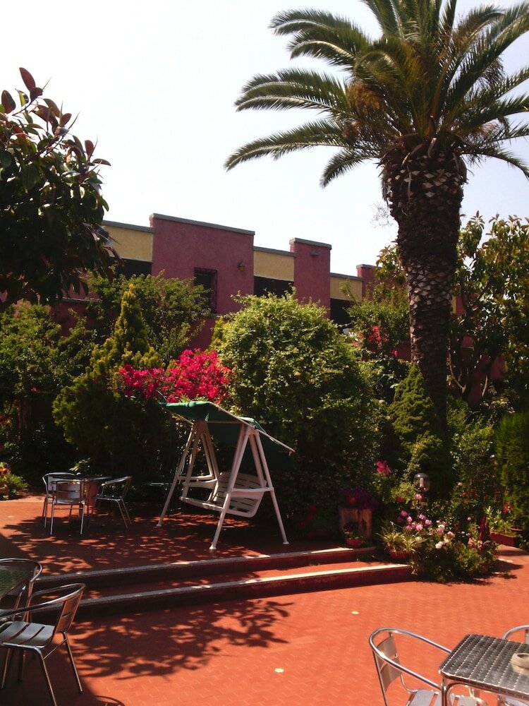 Фото Hotel Abbaruja