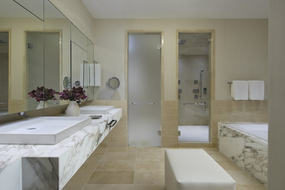 Фото Four Seasons Seattle
