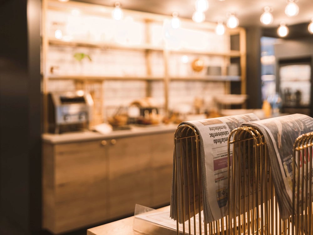 Фото Hotel Mercure Bordeaux Centre Ville