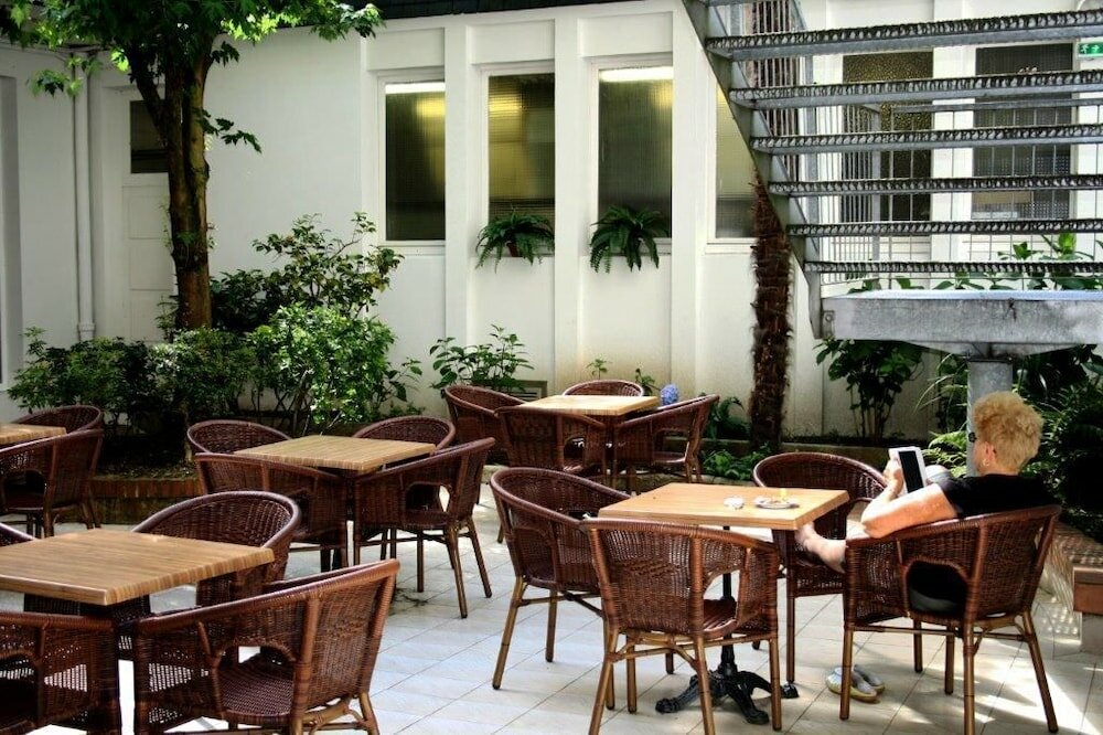 Фото Adonis Lourdes - Notre Dame de la Sarte