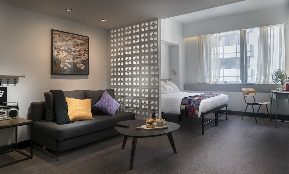 Фото Attitude On Granville