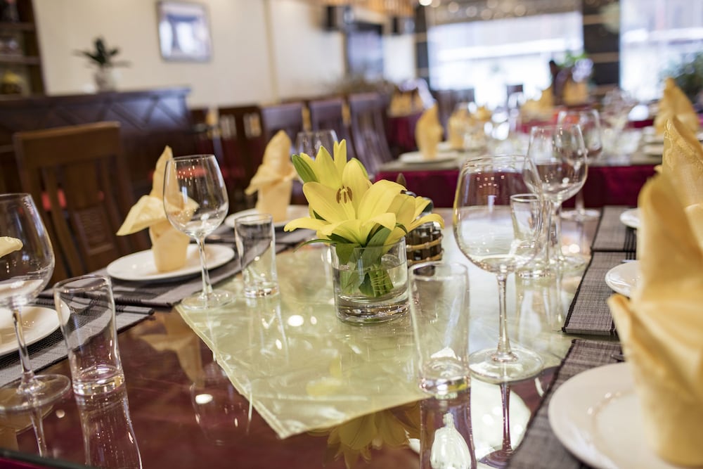 Фото Golden Town Hotel