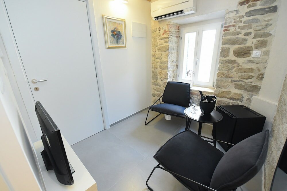 Фото Pylon Rooms