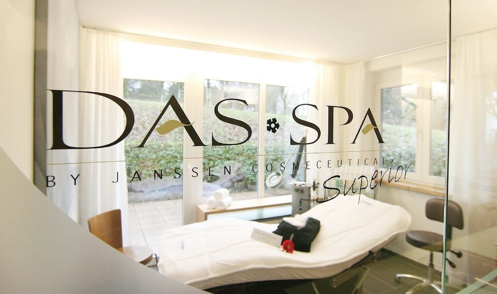 Фото Art Hotel Aachen Superior