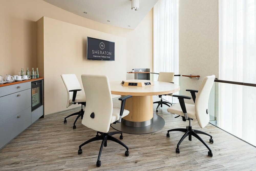 Фото Sheraton Hanover Pelikan Hotel