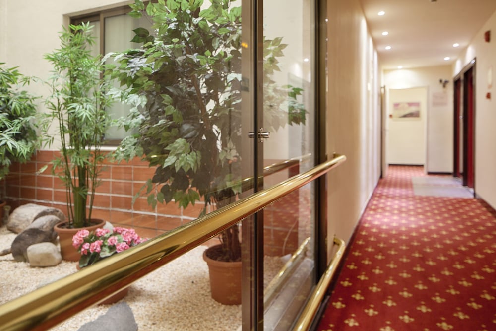 Фото Hotel Atlantis