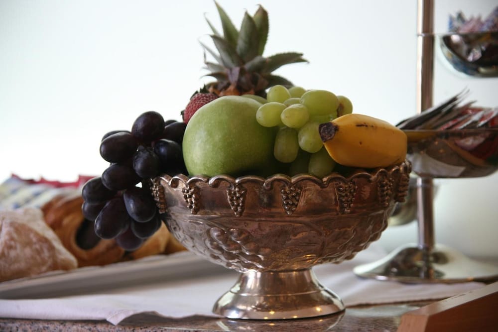 Фото Hotel Corvinus