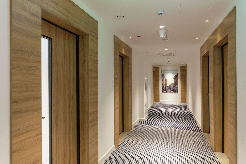 Фото Hilton Garden Inn Zagreb - Radnicka