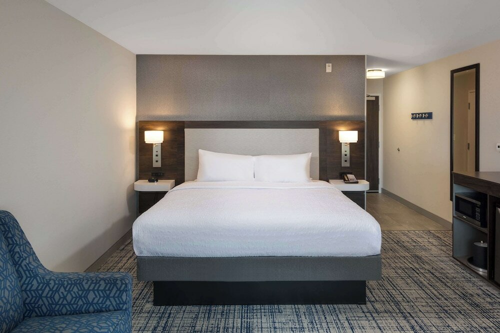 Фото Hampton Inn & Suites Manteca