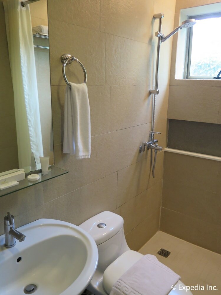 Фото One Tagaytay Place Jg Vacation Rentals