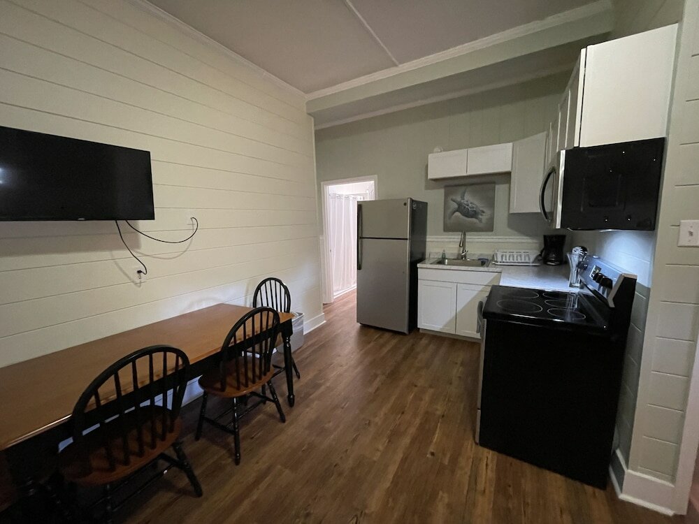 Фото Blackbeard's Lodge