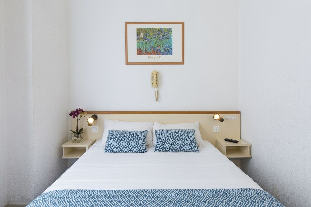 Фото Hotel Aneto